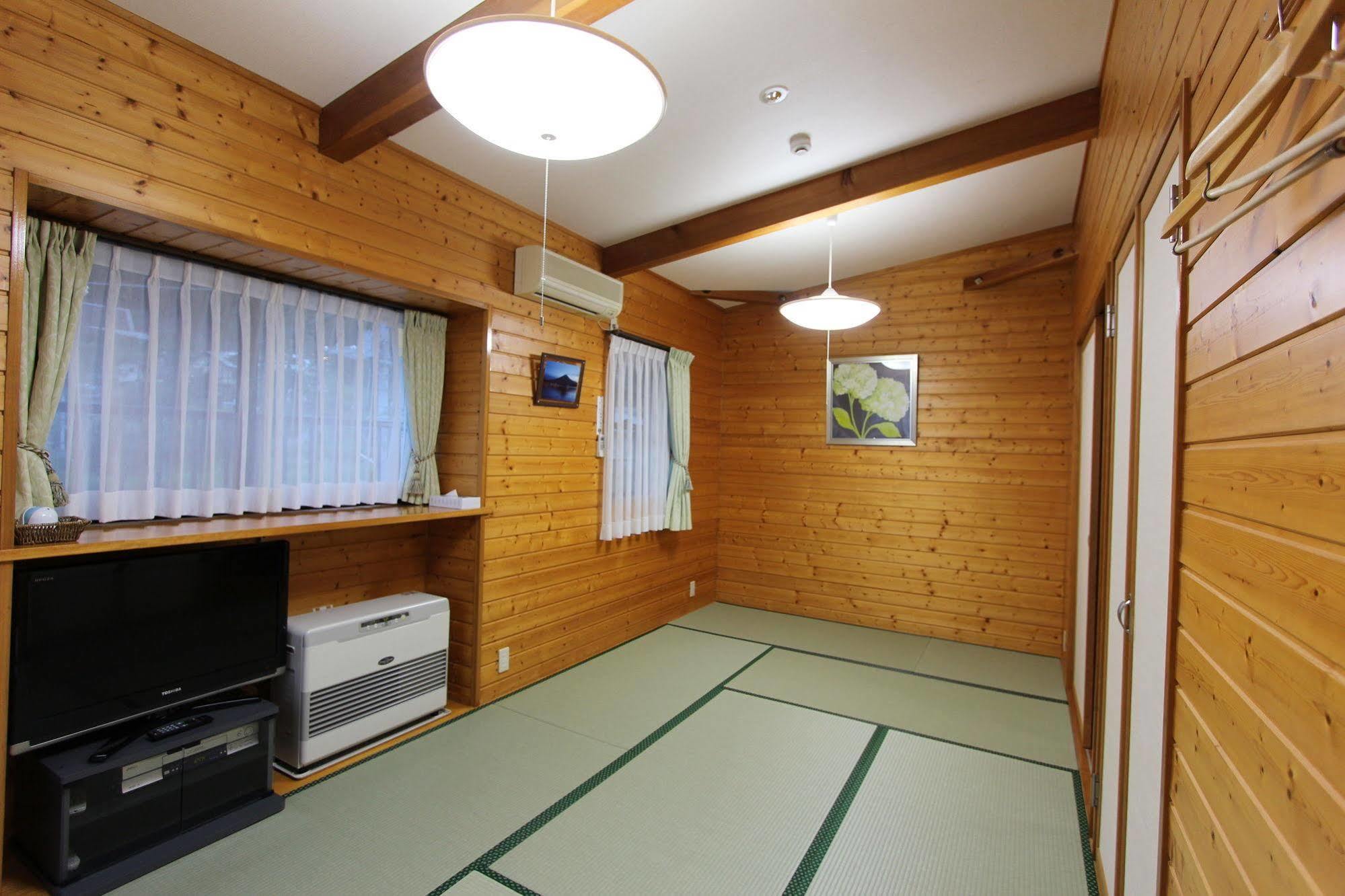 Villa Ururun Kawaguchiko Fujikawaguchiko Eksteriør billede